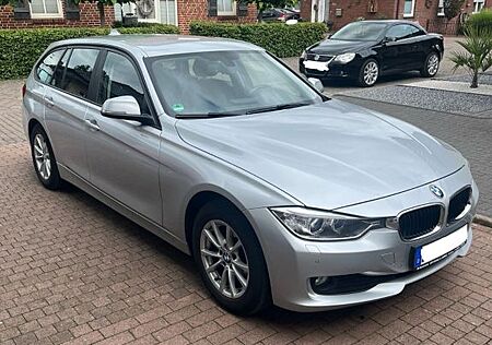 BMW 320d xDrive Touring