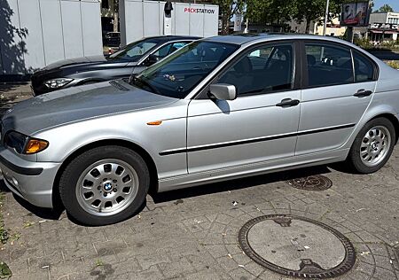 BMW 316i -