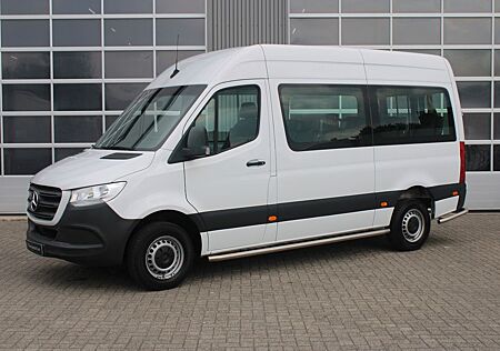 Mercedes-Benz Sprinter Rollstuhlrampe Rohlstuhl Lift