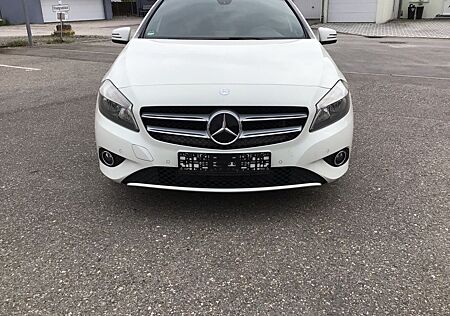 Mercedes-Benz A 200 CDI BlueEFFICIENCY Urban Urban