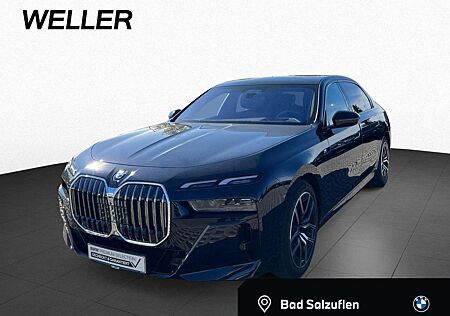 BMW 740d xdrive M Sport Fond-Ent SkyL AutobahnA StHz