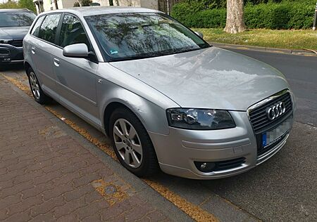 Audi A3 Sportback 1.6 FSI Ambiente 1.Hand