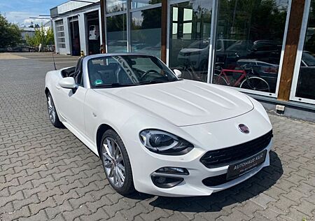 Fiat 124 Spider Lusso Bose Navi R-Cam Tempomat