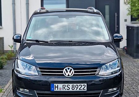 VW Sharan Volkswagen 2.0 TDI DSG BlueMotion Tech Highline