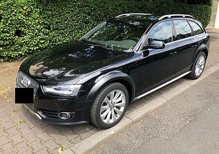 Audi A4 Allroad 3.0 TDI S tronic quattro -
