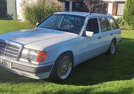 Mercedes-Benz E 230 T-Modell, HU, Klima, Automatik