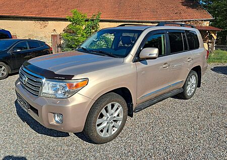 Toyota Land Cruiser 200 Executive "Leder-Navi-AHK"V8