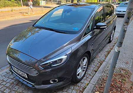 Ford S-Max 2,0TDCi Bi-Turbo 154kW Titanium PShift...