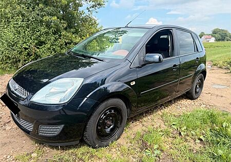 Ford Fiesta 1,3 51 kW Fun Tüv Klima