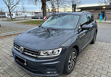 VW Tiguan Volkswagen 2.0 TDI SCR DSG JOIN Winter Package