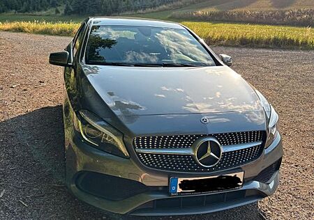 Mercedes-Benz A 180 gebraucht kaufen Mercedes-Benz A 180 PEAK Edition PEAK Edition | Service NEU