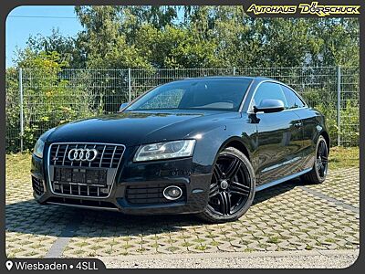 Audi S5 Coupé quattro V8. MANUELL. NAVI. AHK. SHZ