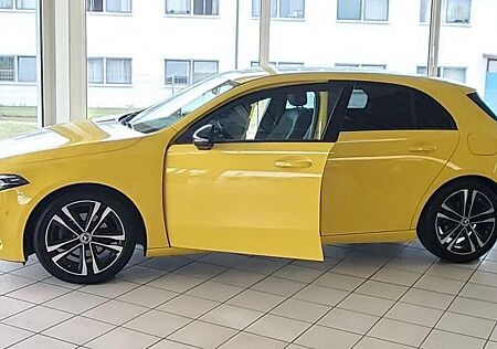 Mercedes-Benz A 180 - Automatik - 27000km - Top gepflegt