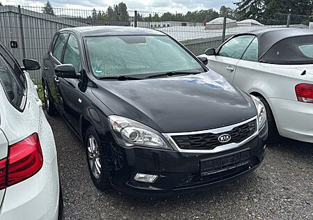 Kia Cee'd / Ceed 1.6 CVVT Edition 7 Limousine