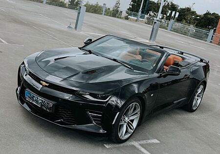 Chevrolet Camaro 6.2 V8 Cabrio, sehr gepflegt