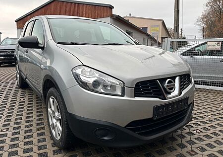 Nissan Qashqai 2.0 +2 4X4*7-Sitzer*AHK*Tüv 8/26*