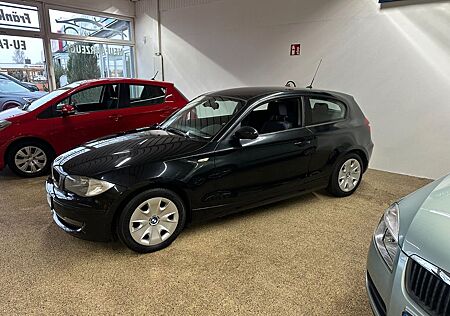 BMW 118i Advantage-Paket