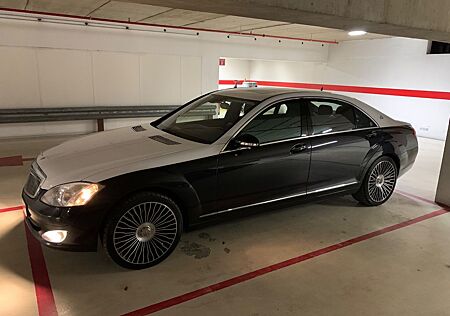 Mercedes-Benz S 500 4matic L -