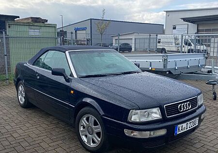 Audi Cabriolet Cabrio 1.8 /TÜV / Sitzheiz. / mit Hardtop