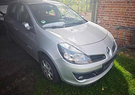 Renault Clio by RIP CURL 1.2 16V 55kW by RIP CURL