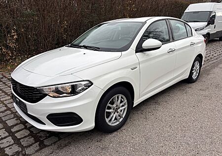 Fiat Tipo Easy