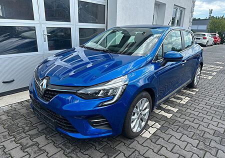 Renault Clio V Intens / Hybrid