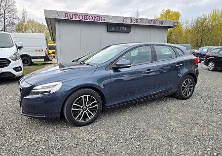 Volvo V40 Momentum LED*Scheckheft*Inspekt. neu*