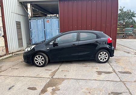Kia Rio 1.2 Sensation! Sensation!