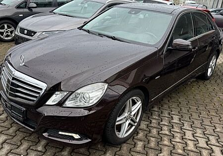 Mercedes-Benz E 350 CGI BlueEFFICIENCY AVANTGARDE AVANTGARDE