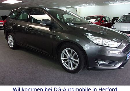 Ford Focus Turnier Business,Klimaautom,Tel,Alu+Winter