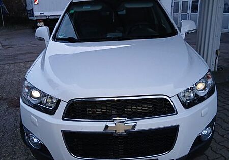 Chevrolet Captiva 2.2 LTZ 4WD 7-Sitzer LTZ
