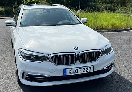 BMW 520d xDrive Touring A -