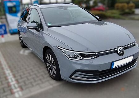 VW Golf Volkswagen Kombi EZ:2024 mit Standheizung!!! Hyprid
