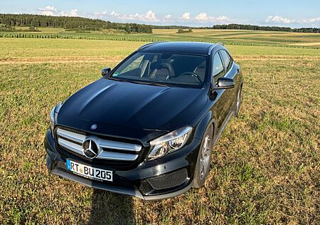 Mercedes-Benz GLA 200 CDI -AMG