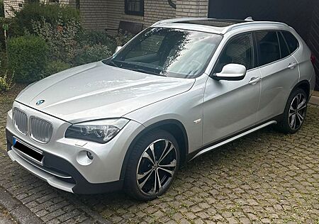 BMW X1 xDrive28i - große Maschine + Vollausst. (E84)