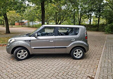 Kia Soul 1.6 ATTRACT /Ab 10.11.2024 zu verkaufen