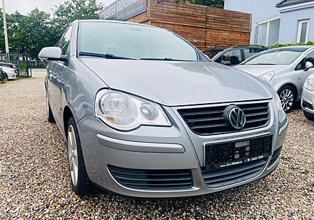VW Polo Volkswagen IV Silver Edition