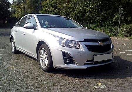 Chevrolet Cruze 1.7 D LT+Diesel Klima Kamera TÜV neu
