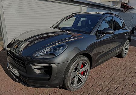 Porsche Macan GTS GTS 1J Appr Gr. Inspektion Reifen NEU