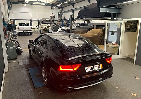 Audi A7 3.0 TDI quattro S tronic Sportback S-LINE