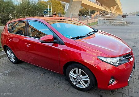 Toyota Auris Comfort 1,6-l-Valvematic Comfort