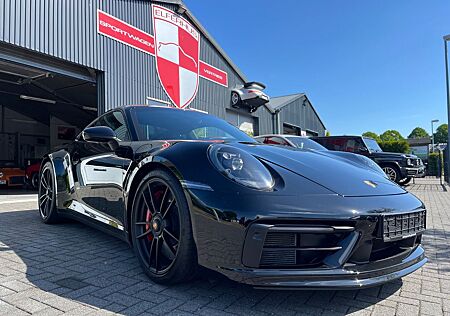 Porsche 992 911 Carrera GTS