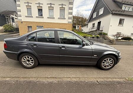 BMW 316i -