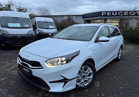 Kia Cee'd Sportswagon Ceed SW 1.5 T-GDI DCT7 OPF Vision (CD)