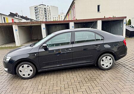 Skoda Rapid Ambition/1HAND/TÜV§INSPEKTIONNEU