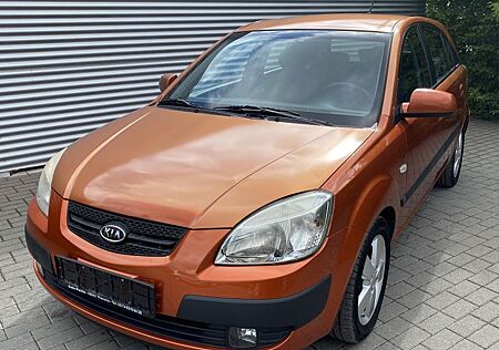 Kia Rio 1.4 EX Top