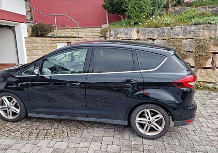 Ford C-Max 1,5 EcoBoost 110kW Titanium Auto Titanium