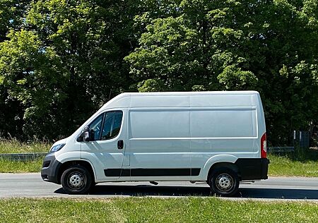 Peugeot Boxer Kasten 2.2 BlueHDi Klima PDC RFK NAVI L2H2