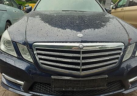 Mercedes-Benz E 250 CDI 4MATIC T B.E. AVANTGARDE Aut. AVAN...
