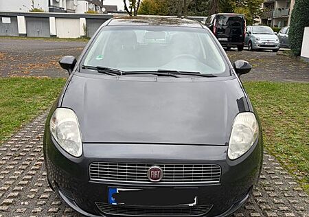 Fiat Grande Punto gebraucht kaufen Fiat Grande Punto 1.4 8V Dynamic Sommer+Winterreifen